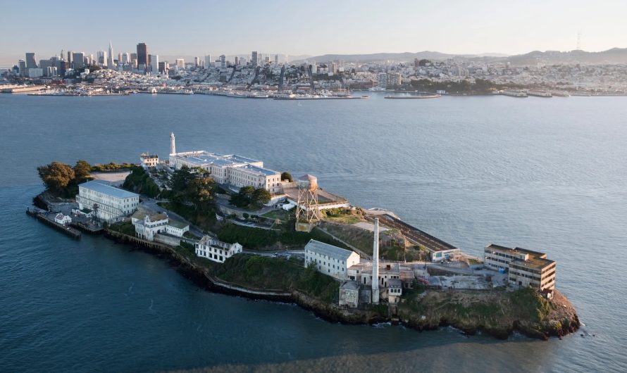 Donalds Tramps vēlas atjaunot Alkatraza cietumu