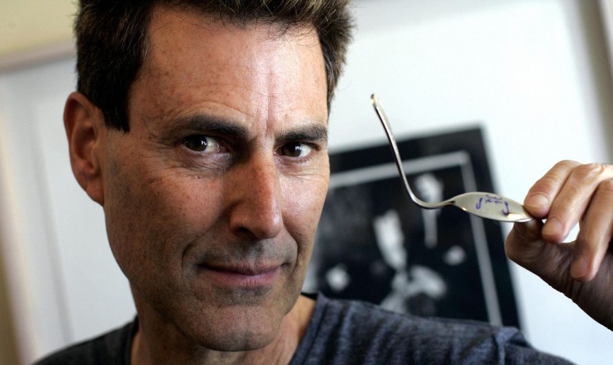 Uri Geller: Psihiskais spiegs, kas atteicās kļūt par ieroci
