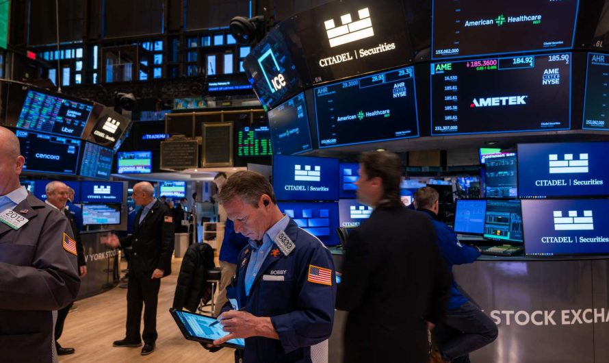 ASV parāds pieaug: tirgi reaģē uz jauno izdevumu likumprojektu