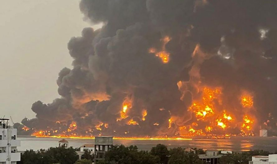 ASV pārtrauc gaisa triecienus Jemenā pēc neformālas vienošanās ar Huti spēkiem