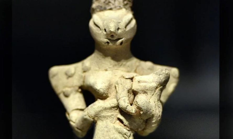 Noslēpumainās Reptiloīdās statujas no Al-Ubaid – 7000 gadu sena mīkla