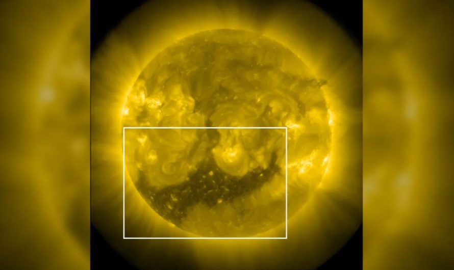 Liels Saules plankums un spēcīgs uzliesmojums 2025. gada 15. jūnijā