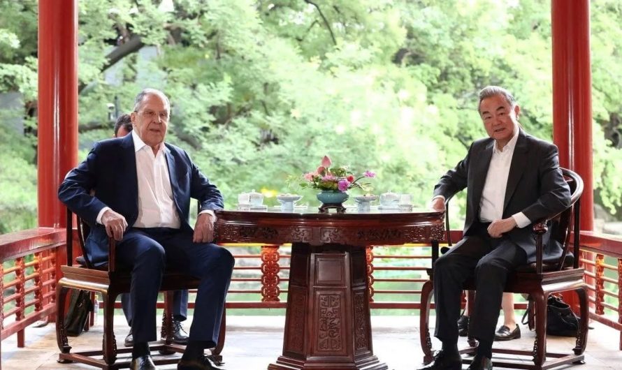 Krievija un Ķīna paplašina stratēģisko dialogu Pekinā