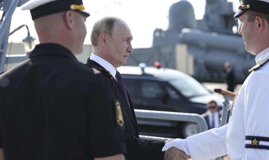 Ukrainas dronu uzbrukums Sanktpēterburgai Jūras dienā