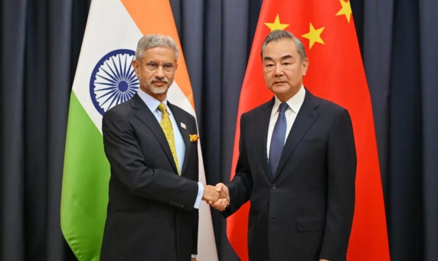 Ķīnas ārlietu ministrs Vans Ji gatavojas vizītei Indijā: robežjautājumi un jauna sadarbības ēra