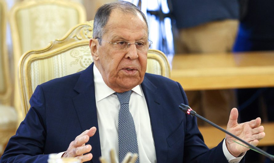 Putina-Zelenska tikšanās atcelta: Lavrovs noliedz Trampa paziņojumus