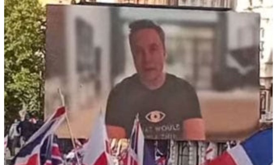 Elons Masks Londonas protestā runā par pārmaiņām un vārda brīvību