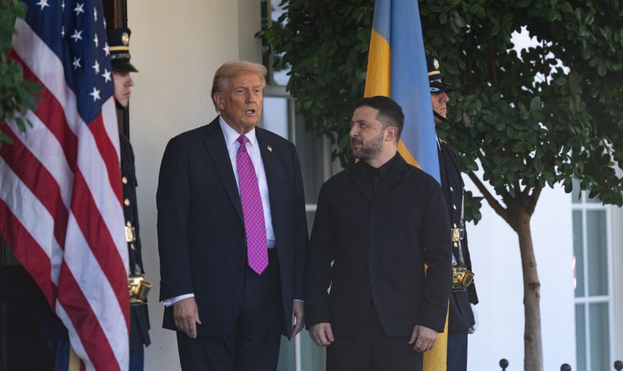 ASV atsakās no “Tomahawk” raķešu piegādēm Ukrainai un aicina uz pamieru: Tramps un Zelenskis tiekas Vašingtonā