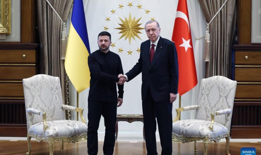 Ukrainas miers: Zelenska vizīte Turcijā un jaunais mēģinājums atdzīvināt sarunas