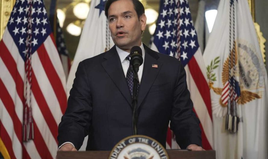 ASV atsauc karjeras vēstniekus: nopietns trieciens diplomātiskajai stabilitātei