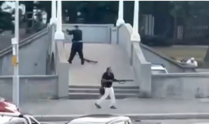 Austrāliju satricina nāvējošs terorakts Sidnejā