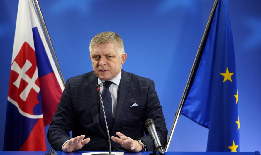 Slovākija aptur degvielas piegādes Ukrainai: enerģētikas konflikts saasinās