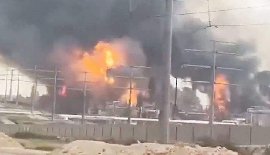 Izraēlas trieciens pa lielākajiem Irānas gāzes objektiem satricina pasaules enerģijas tirgu