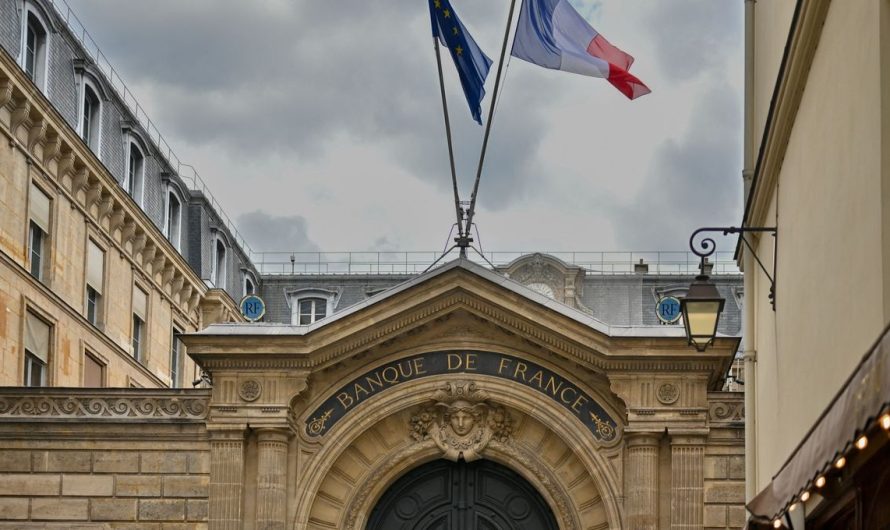 Francija izņem zeltu no ASV: slepens signāls vai gudrs finanšu gājiens?